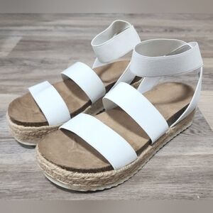 Madden Girl Women's Carly Espadrille Wedge Sandal White Size 7 - New in Box